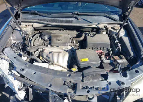 2015 Toyota Corolla L z USA, uszkodzony, nr VIN 2T1BURHE8FC430570